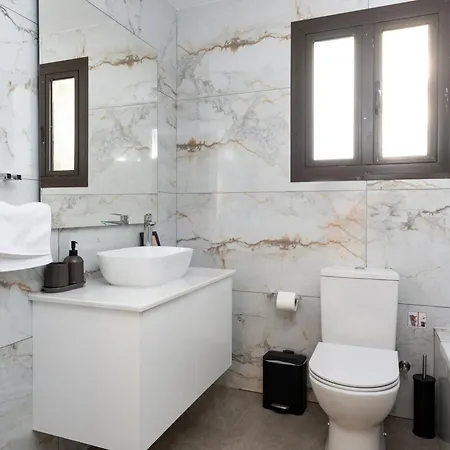 Villa Cocoon Ocean Luxury Escape