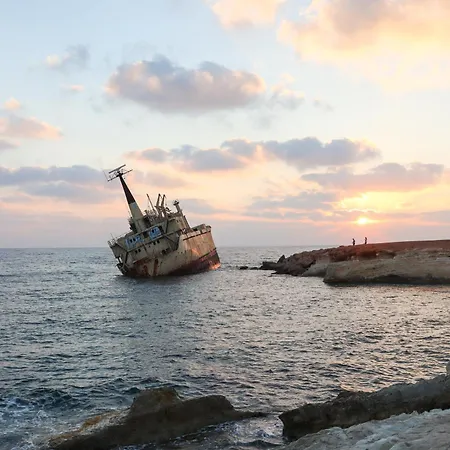 Cocoon Ocean Luxury Escape * Peyia