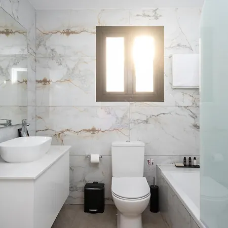 Cocoon Ocean Luxury Escape Peyia