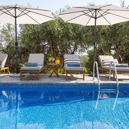 Villa Cocoon Ocean Luxury Escape Peyia