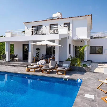 Cocoon Ocean Luxury Escape Villa Peyia