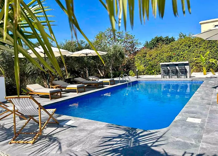 Villa Cocoon Ocean Luxury Escape Pegeia