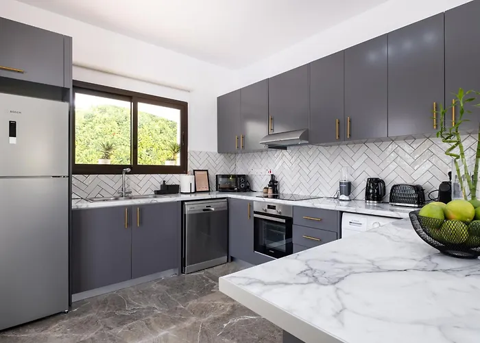 Cocoon Ocean Luxury Escape Pegeia